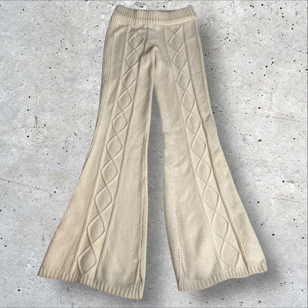Edikted Knitted Pants Women’s Ray Cable Stitch Knit Flare Sweater Pants Size S - Picture 2 of 6